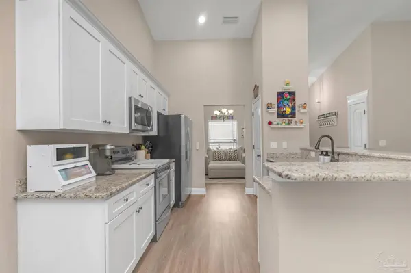 305 E Kingsfield Rd, Cantonment, FL 32533