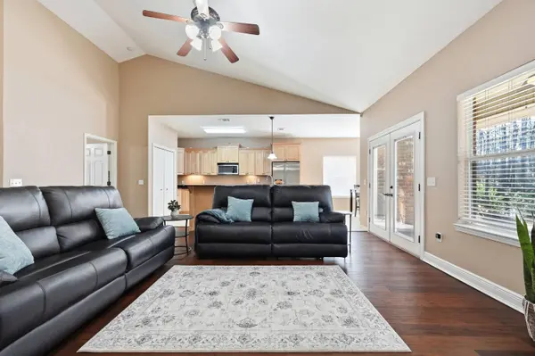 7089 Flintwood Street, Navarre, FL 32566