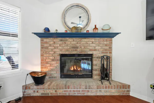 6878 Camarilla Court, Navarre, FL 32566