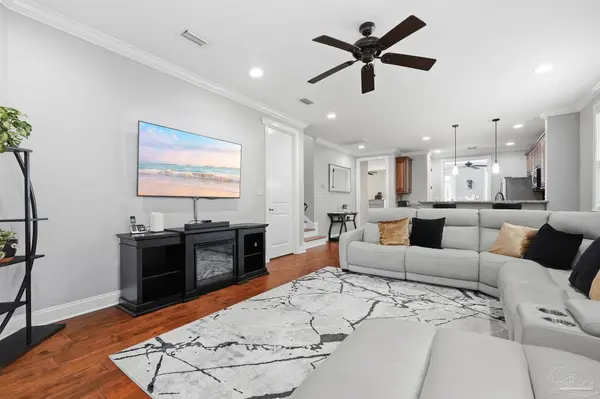 4281 Skipjack Cv, Niceville, FL 32578
