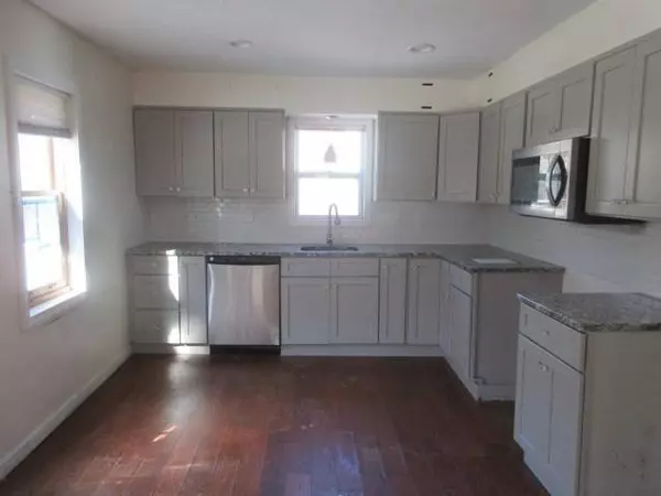 425 1/2 Putnam Hill Road, Sutton, MA 01590