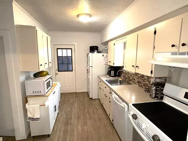 7 Purchase Street, Milford, MA 01757