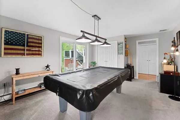 300 Spring Street, Wrentham, MA 02093