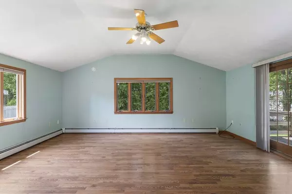 1 Robin Road, Milford, MA 01757