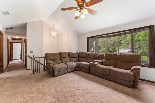 7 Annie J Circle, Milford, MA 01757