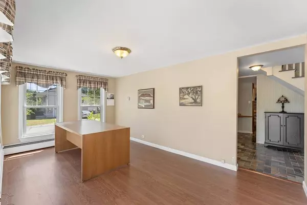 278 Purchase St, Milford, MA 01757