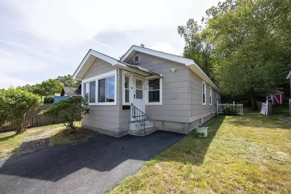 54 Hill Street, Hopedale, MA 01747