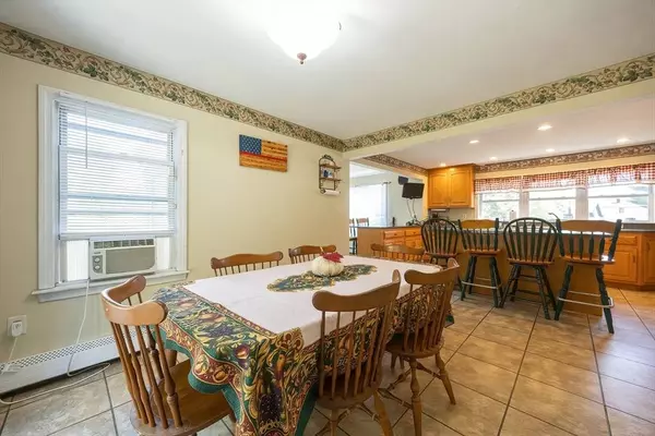 5 Walker Ave, Milford, MA 01757