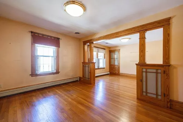 141 Congress St, Milford, MA 01757