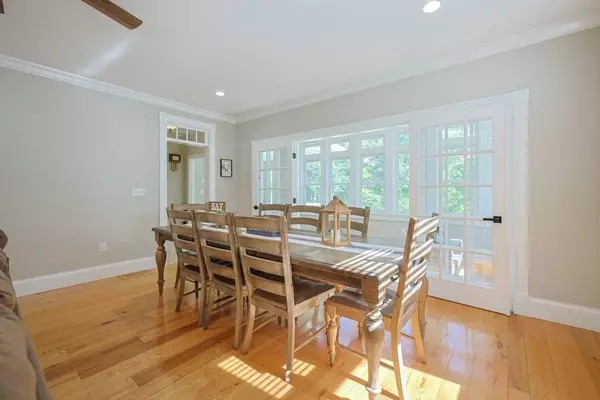 440 Quaker Street, Northbridge, MA 01534