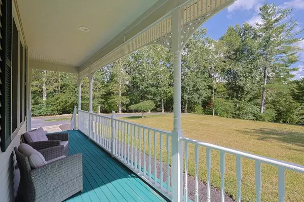 440 Quaker Street, Northbridge, MA 01534