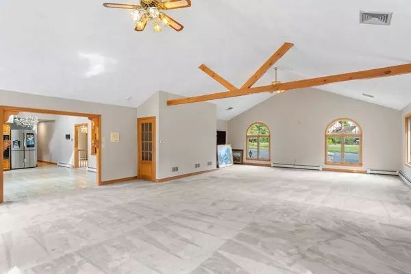 3 Esty Road, Mendon, MA 01756