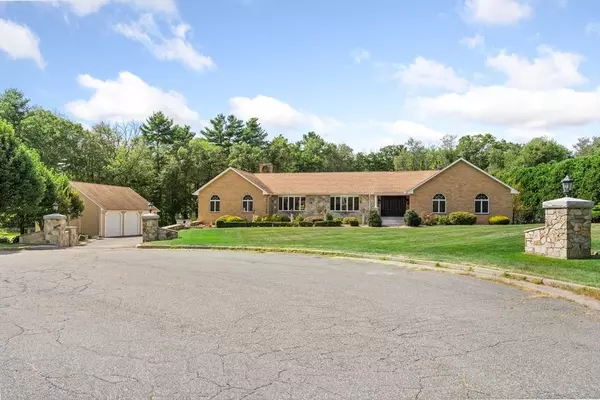 3 Esty Road, Mendon, MA 01756