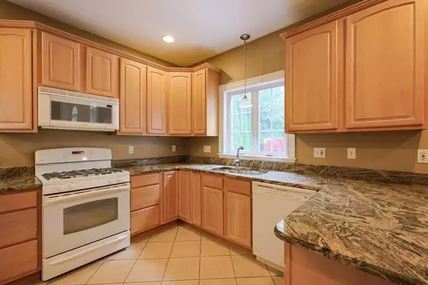 9 Hillside Avenue, Milford, MA 01757