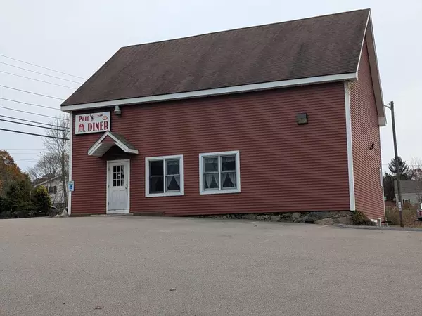 93 Mechanic St, Bellingham, MA 02019