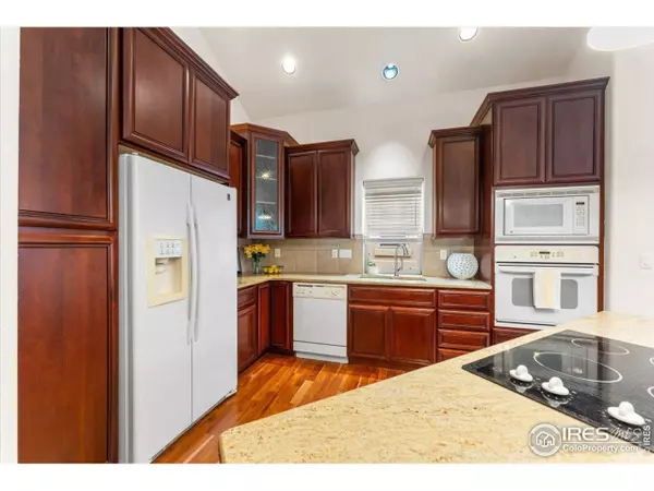 2324 Steppe Dr, Longmont, CO 80504