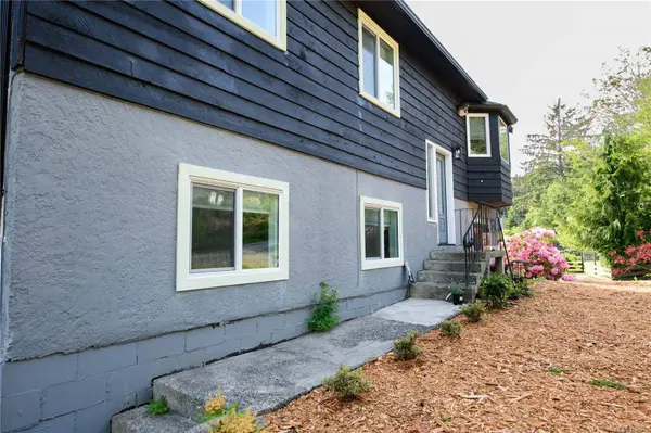 1844 Connie Rd, Sooke, BC V9Z 1C8