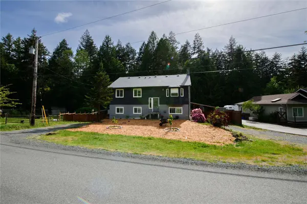 1844 Connie Rd, Sooke, BC V9Z 1C8