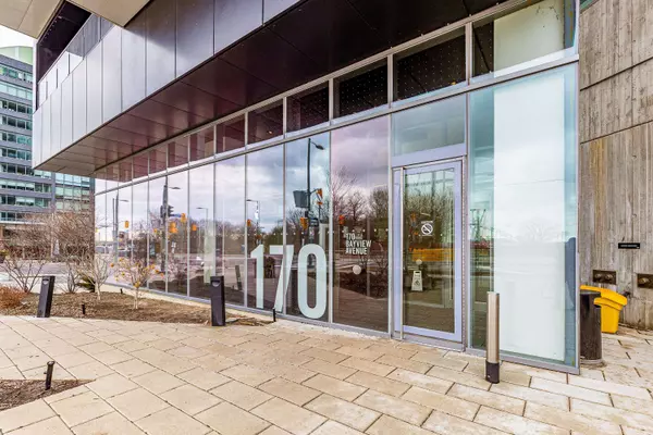 170 Bayview AVE #1805, Toronto C08, ON M5A 0M4