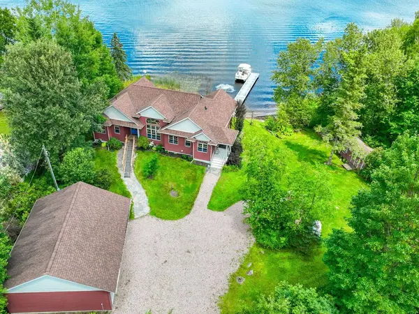 114 Islandview LN, Chisholm, ON P0H 1Z0