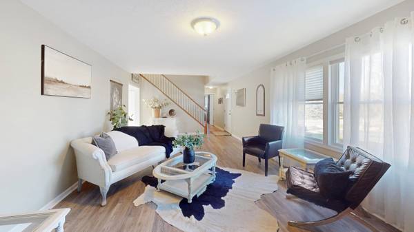 9191 Walnut Grove Drive, Rockford, MI 49341