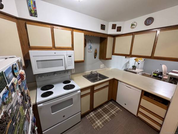 20 Daly Street #APT 2C, Stamford, CT 06902