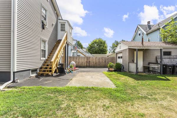 126 Rosette Street, New Haven, CT 06519