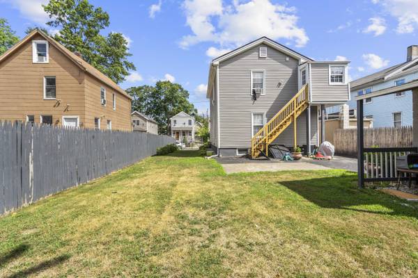 126 Rosette Street, New Haven, CT 06519