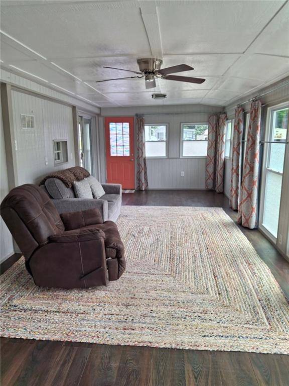 4 FLEETWOOD RD, Cleveland, GA 30528