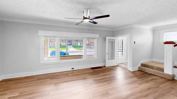 1107 Neland SE Avenue, Grand Rapids, MI 49507