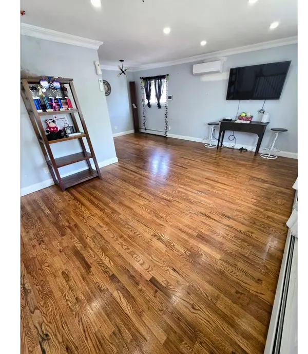 142 Gormley Ave, Roosevelt, NY 11575-2448