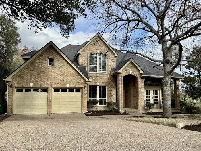 Luzury Property Melissa Isaac Realtor Pflugerville TX Austin TX New Construction Buy Home Sell Homes Best Realtor