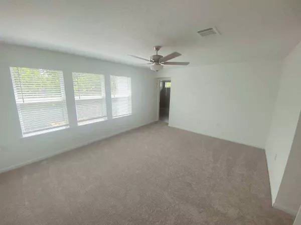 1515 Iberville DR #38, Pflugerville, TX 78660