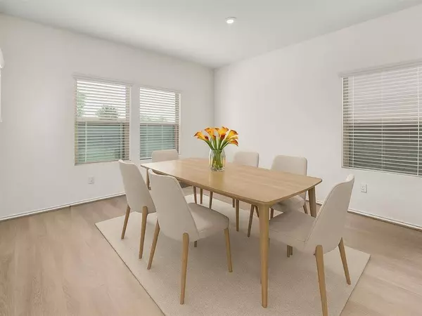 21701 Urraca LN, Pflugerville, TX 78660