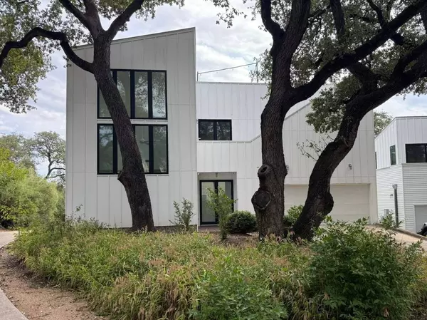 1208 Woodland Ave #A, Austin, TX 78704