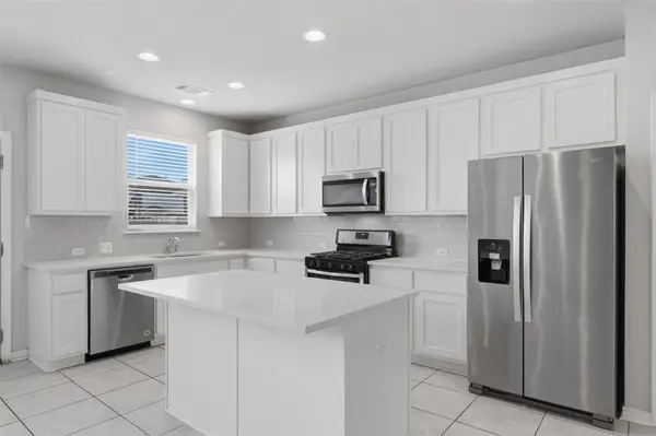 2129 Pecan Island DR, Leander, TX 78641