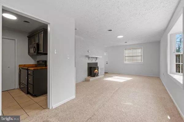 1912 NORWICH RD, Glen Burnie, MD 21061