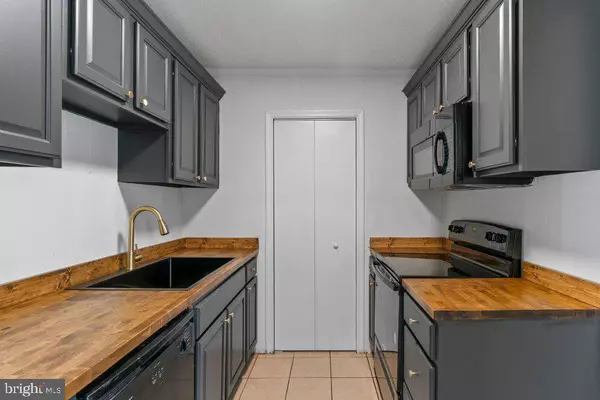 1912 NORWICH RD, Glen Burnie, MD 21061