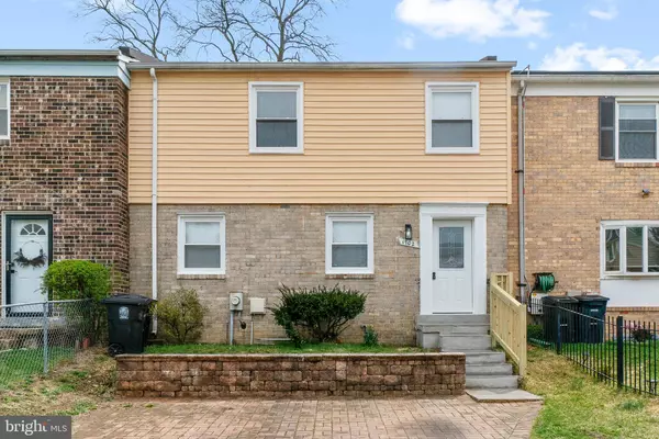 1702 ROLLINS PL, Capitol Heights, MD 20743