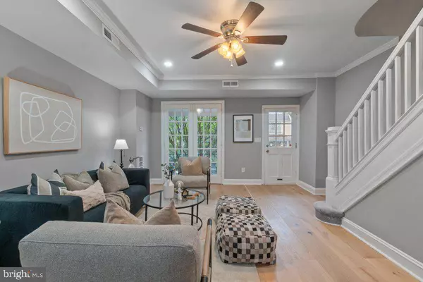 912 E 37TH ST, Baltimore, MD 21218