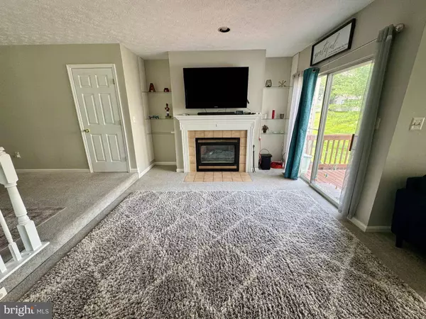 7163 NATURES RD, Columbia, MD 21046