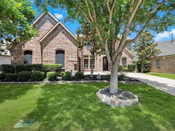 214 Crestbrook Drive, Rockwall, TX 75087