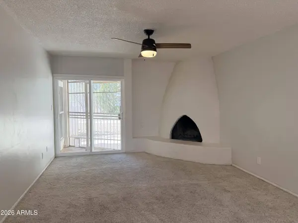 327 E HUNTINGTON Drive, Tempe, AZ 85282