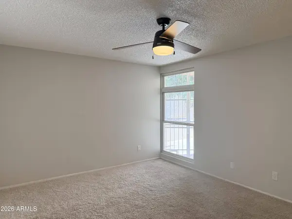327 E HUNTINGTON Drive, Tempe, AZ 85282