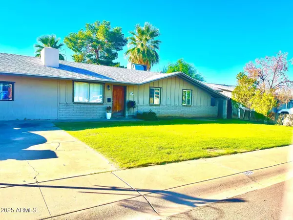 8733 W TURNEY Avenue, Phoenix, AZ 85037