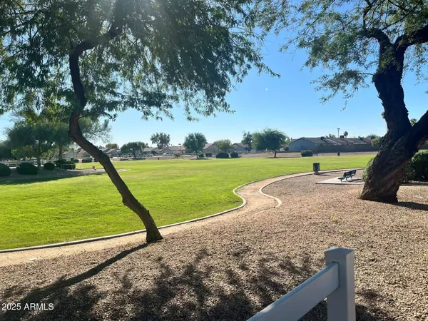 8733 W TURNEY Avenue, Phoenix, AZ 85037