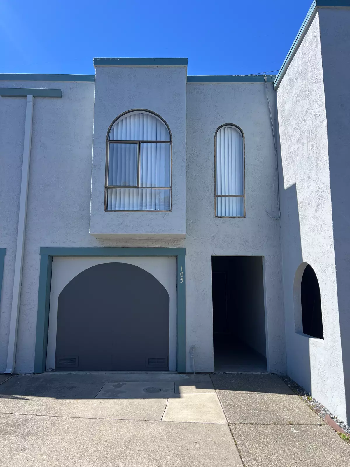 Vallejo, CA 94591-4905,105 White Pine Dr