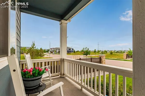 10 N Quantock ST, Aurora, CO 80018