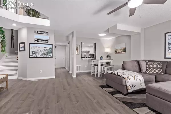 12183 W Chenango DR, Morrison, CO 80465