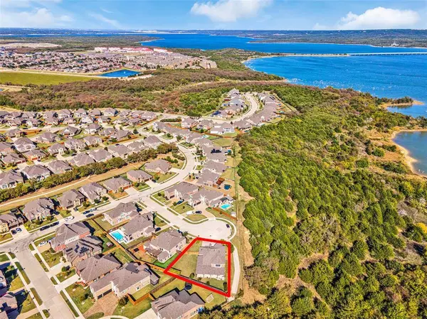 7415 Volar Court, Grand Prairie, TX 75054